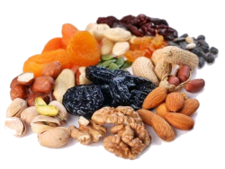 Горіхи та сухофрукти